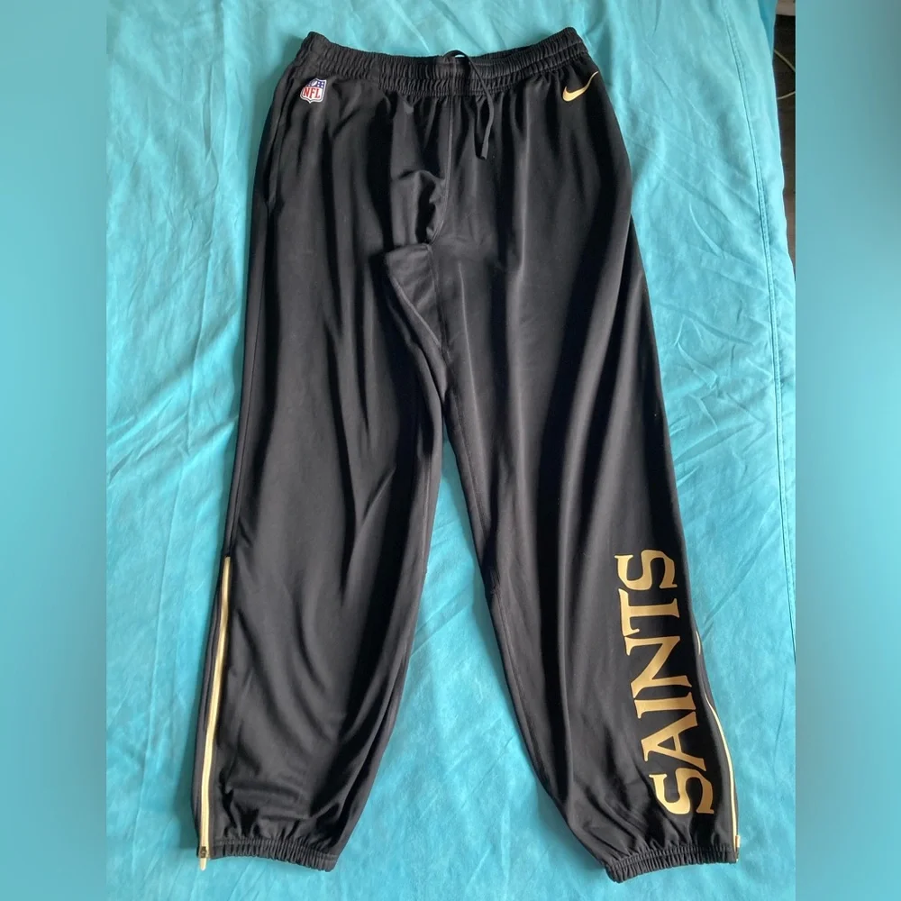 NFL Black and Gold Saints Nike Joggers NWOT